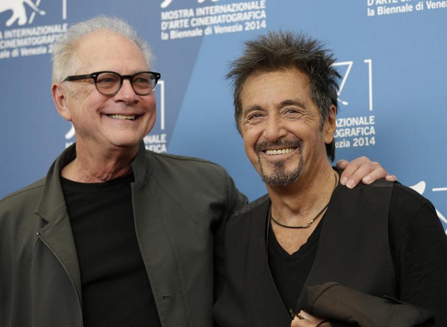 آل‌پاچینو روی فرش قرمز ونیز (عکس)