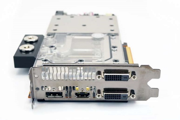 کارت گرافیکی که هوش از سرتان می برد!