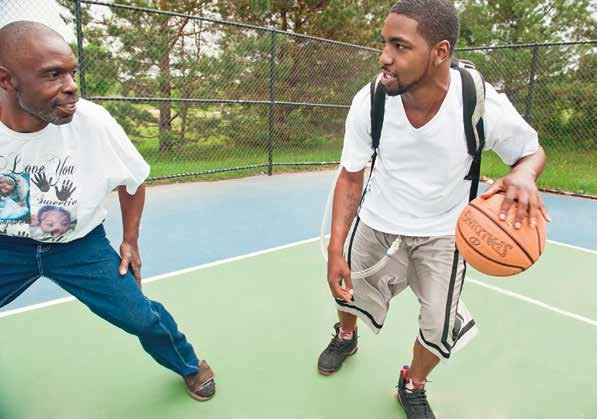 زندگی 17 ماهه با قلبی در کوله پشتی! زندگی 17 ماهه با قلبی در کوله پشتی!